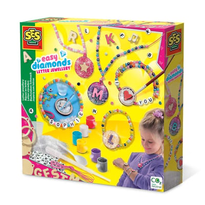 SES Creative - Hobby Pink - Easy Diamonds Letter Sieraden - Knutselen Meisjes - Sieraden maken - Incl. 6 Kleuren Verf - Vanaf 6 jaar