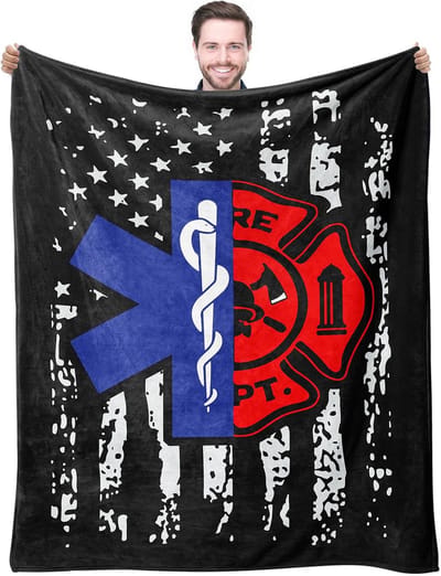 Super Zachte Fleece Deken - 207x160cm - Brandweerman & EMT Thema - Warme Plaid voor Bank en Bed