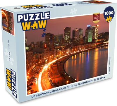 Puzzel De baai van Luanda licht op in de schemering in Afrika - Legpuzzel - Puzzel 1000 stukjes volwassenen
