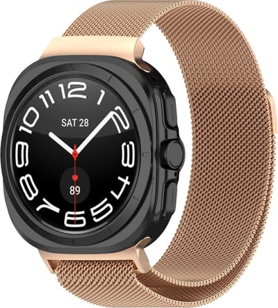 Strap-it Milanees smartwatch bandje met magneetsluiting - Milanese band geschikt voor de Samsung Galaxy Watch Ultra 2 (2026) / Ultra (2024/2025) - rosé goud