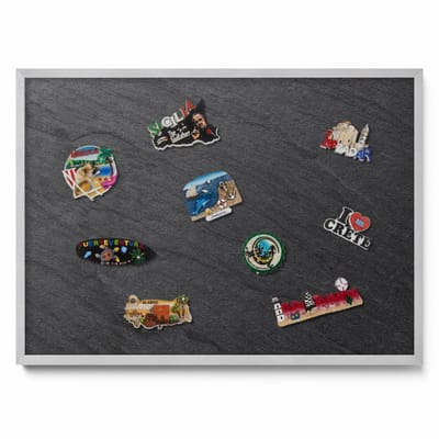 Tulup Magneetbord met Zilveren Frame - Zwart Magneetbord Met Decoratieve Patronen - 70 cm x 50 cm - Stenen muurtextuur - Magneetbord Multifunctioneel - Magneetbord Voor Thuiskantoor - Magnetisch Bord voor Thuis en Kantoor