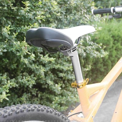 Dailygoods- Fietszadelpen 25,4 x 300 mm - Schokbestendig - Aluminium - Lichtgewicht - Duurzaam - Geschikt voor mountainbikes/racefietsen - Zadelpen