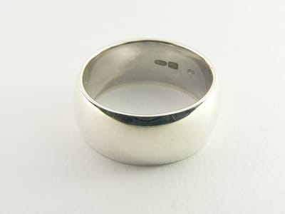 Zware gladde zilveren ring - maat 17.5