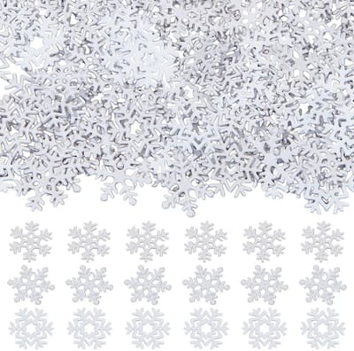 Dailygoods- Sneeuwvlokken 450 Stuks - Mini Decoratie - Messing Metaal - 3 Stijlen - 5mm Diameter - Ambachtelijke Versieringen