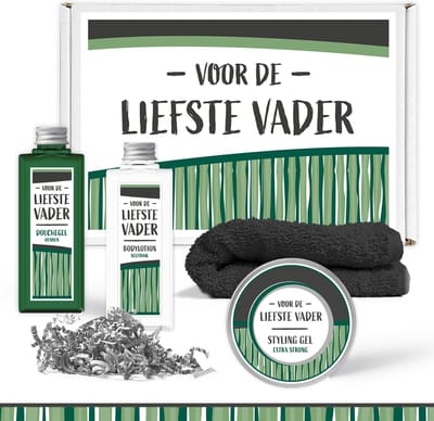 Brievenbus cadeau "Voor de liefste vader!" - 4 Producten - 300 Gram - Triomf Cosmetica | Vaderdag groen Papa Brievenbusdoosje Doosje Brievenbuspakketje Pakketje Brievenbuscadeautje Cadeautje Cadeaupakket Cadeaupakketje Geschenk Brievenbuscadeau