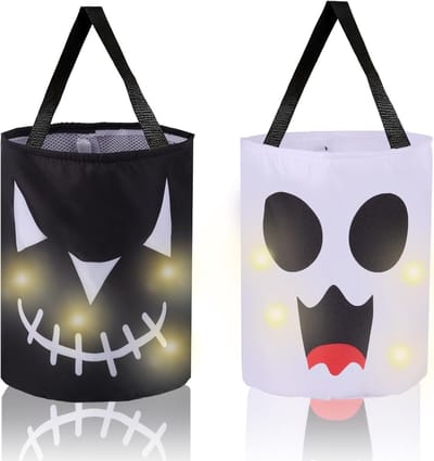 Halloween Snoepzakken Set van 2, Duurzame Polyester Met LED Licht, Schattige Trick or Treat Mandjes voor Kinderen, Perfect voor Feestjes en Verjaardagen