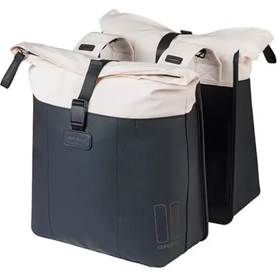 Basil Vive - Dubbele fietstas - 28-35 liter - Waterdicht - Reflectie details - Gerecycled materiaal - wit/zwart