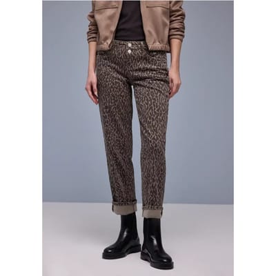 Straight Legs jeans