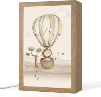 Nachtlampje 20x30 cm - Kinder lampje - Luchtballon - Leeuw - Watercolor - Safari - Dieren - Tafellamp kinderkamer - Slaapkamer lamp - Bedlamp kinderen - Kinderlampje stopcontact - Wandlamp babykamer - Nachtlampjes