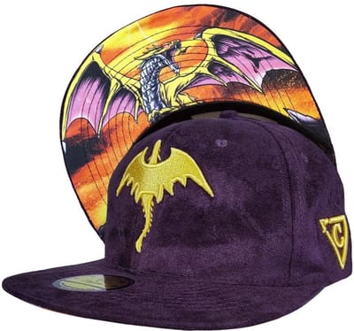 Capiche® Snapback Pet – Gele Draak – Donkerpaars Suède – Verstelbaar met Druksluiting – Pet Mannen – Yellow Dragon