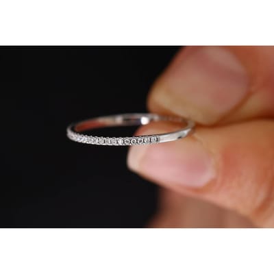 Enkele Rij Diamanten Ring voor Dames met Micro Gezette Mode Volledige Diamant Dunne Ring Ring Strip Staartring No. 5 brown