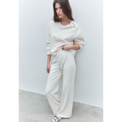 Stradivarius Broek met ribdetail van zachte stof  Ecru XS