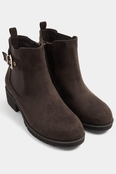 Yours Chocoladebruine Enkellaarsjes Van Imitatie Suède Met Gesp En Stretch In Brede Epasvorm.Size 37E