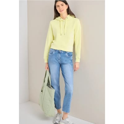 Straight Legs jeans