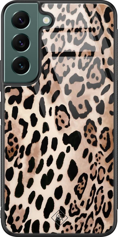 Casimoda® hoesje - Geschikt voor Samsung Galaxy S22+ - Luipaard print bruin - Luxe Hard Case Zwart - Backcover telefoonhoesje - Bruin/beige