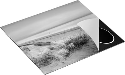 Chefcare Inductie Beschermer Strand en Zee vanuit de Duinen - Zwart Wit - 60x50 cm - Afdekplaat Inductie - Kookplaat Beschermer - Inductie Mat