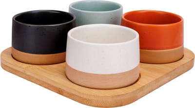 Cosy & Trendy Serveerplank bamboe - met 4x luxe schaaltjes - 24 x 23 cm - tapas en saus schaaltjes