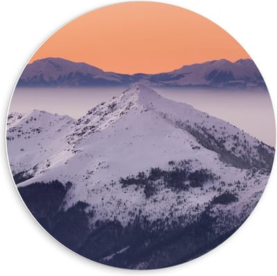 Forex Wandcirkel - Landschap Besneeuwde Bergen  - 60x60cm Foto op Wandcirkel (met ophangsysteem)