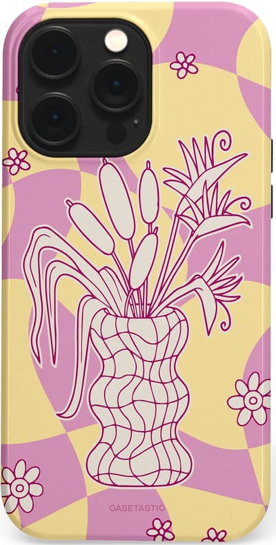 Casetastic Hoesje Geschikt voor Apple iPhone 14 Pro Max Magsafe - Stijlvolle Beschermende Duo-layer Case - Bosje vol roze