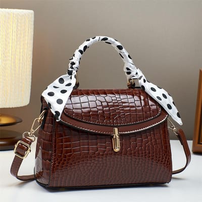 De Nieuwe Mode Japanse en Zuid-Koreaanse Krokodillenprint Dames Hand Vol Schouder Crossbody Zadel Tas Casual Crossbody Tas Trend . gray
