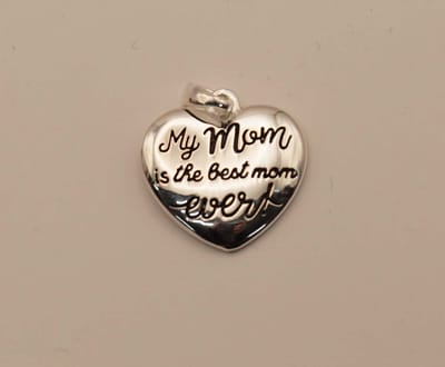 Zilveren hanger hartje met tekst " My mom the best mom evert " - sterling zilveren hanger " Mijn moeder beste moeder voor altijd " - zilveren hanger voor de liefste moeder - cadeau tip voor (schoon)moeder - halsketting hanger voor de liefste moeder
