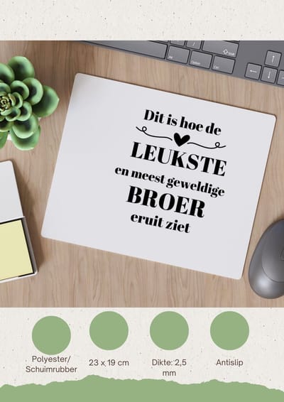 Akyol - dit is hoe de leukste en meest geweldige broer eruit ziet Muismat - Broer - meest leukste broer - verjaardag - cadeautje voor broer - broer artikelen - kado - geschenk - 23 bij 19 cm