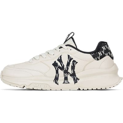 MLB Chunky Runner New York Yankees Comfortabele Retro Mode Lage Top Casual Stad Verkeer Hardloopschoenen Unisex sneaker Zwart 3ASHCRM3N-50BKS 38.5 white