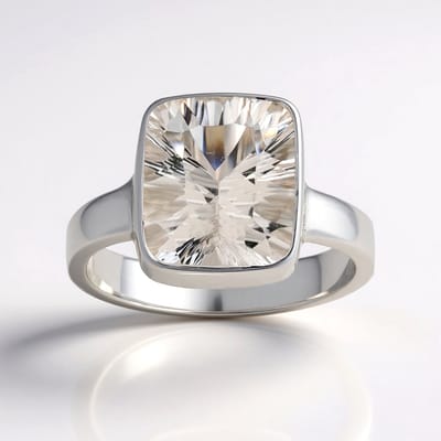 Cavill - Zilveren ring met 5 ct Witte Kwarts uit Madagaskar - 925 Sterling Zilver - Antieke concaaf slijpvorm - Elegante minimalistische damesring