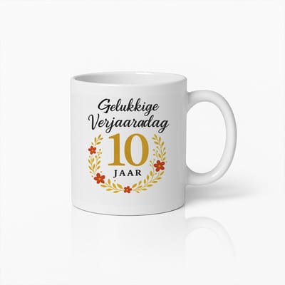 Elegante Mok voor 10e Verjaardag - "Gelukkige 10 Jaar" Bloemmotief Koffiebeker voor Speciale Viering