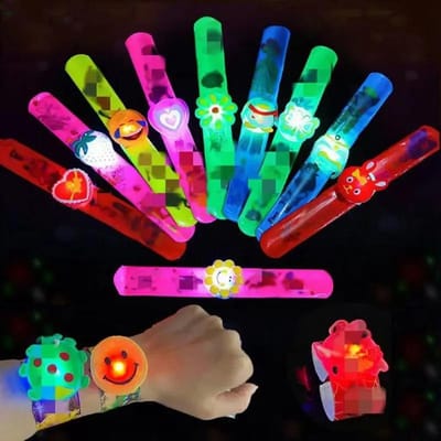 5/10 STUKS Gloeiend Speelgoed Klaparmbanden Speelgoed Nacht Traktatie Kinderen Cadeaus Bedankje Verjaardagsfeest Verrassingen Kermis Gasten Kinderen Giveaways 5PCS