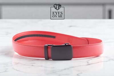 Rode lederen riem zonder gaatjes met automatische gesp voor heren ( model L113 )