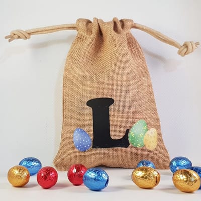 Paaszakje - letter L - pasen, paaseitjes, paaseizakje, cadeautje, feestdag, paashaas, paaseieren, verpakken