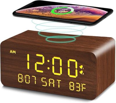 Digitale Houten Wekker - LED Klok - Slaapkamer Decoratie - Draadloos Opladen - 8 x 3.81 x 8.6 cm - Bruin