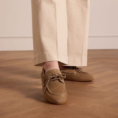 Manfield - Dames - Beige suède bootschoenen - Maat 38