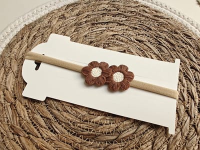 Baby haarband Rosie bruin - Baby haaraccessoires - Baby meisjes haarbandjes - Newborn haarbandjes -Baby Haarbandje - Kinderhaarband - babykleding - baby haarband - baby meisje - meisjes - baby kleding - hoofdband baby - haarband