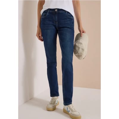 Mid waist slim leg jeans in een casual fit