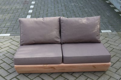 Bankje “Sauna” van Douglas hout 120cm – Taupe kussens – relax bank – Loungebank – Lage zetel - 2 persoons