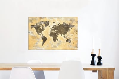 Aluminium schilderij 90x60 cm - Wanddecoratie metaal - Wereldkaart - Krant - Gouden - Metalen muurdecoratie woonkamer - Decoratie industrieel - Foto op dibond - Industriële accessoires slaapkamer