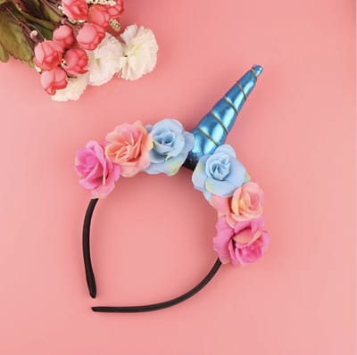 CHPN - Unicorn diadeem - Eenhoorn haarband - Diadeem met bloemen en hoorn - Blauwe hoorn - Kinderfeestje - Cadeautje - Blauw - Diadeem met bloemen