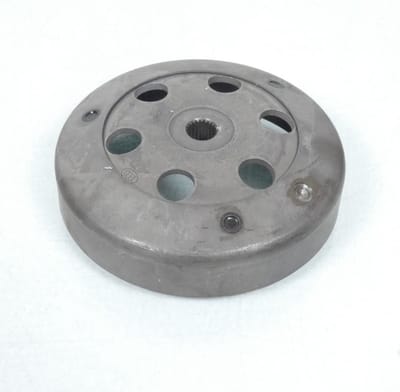 Cloche d embrayage origine pour Scooter Gilera 50 DNA LC Neuf