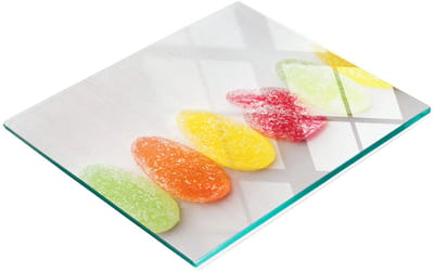 Decoratieve glazen keukenplank met kleurrijke jellybeans, 60x52 cm