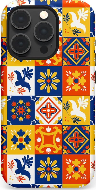 Casetastic Hoesje Geschikt voor Apple iPhone 15 Pro Magsafe - Stijlvolle Beschermende Duo-layer Case - Mediterraanse Tegels