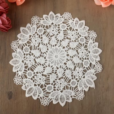 Allecto - Witte Kanten Doilies - Handgemaakte Tafellopers - Perfect voor Feestjes - Decoratie - Tafeldecoratie - Voor elke gelegenheid - Wit