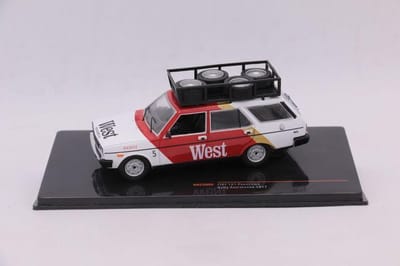 Fiat 131 Panorama Rally Assistance Ixo Modelauto 1:43 Tre Gazzelle Racing Team RAC306X