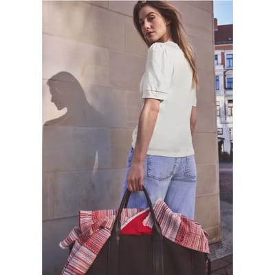 Shirt met ronde hals en pofmouwen