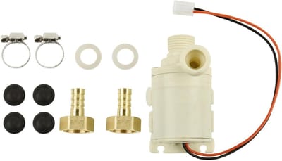 Zonne-warmwaterpomp - Circulatiepomp Stille Koppeling - Water Verwarmen - Borstelloze Motor - 12V 8L/min - Zwart
