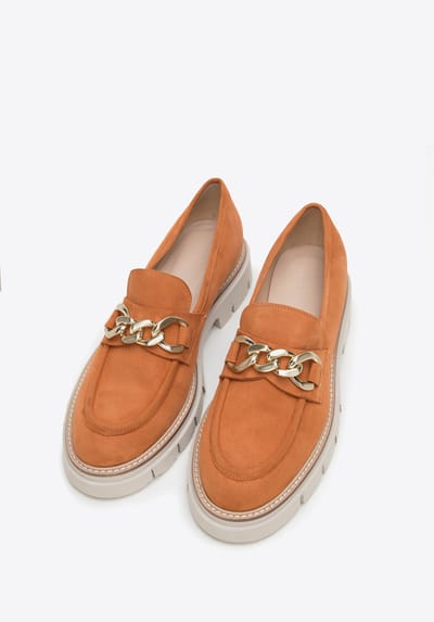 Wittchen Suède Mocassins voor dames met ketting op platform, baksteenrood
