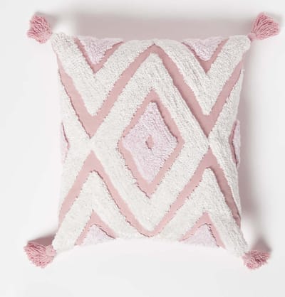 Homescapes Roze getuft kussen 45 x 45 cm - Boho kussen met kwastjes, geometrisch