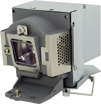 Beamerlamp geschikt voor de BENQ DX806ST beamer, lamp code 5J.J9A05.001. Bevat originele UHP lamp, prestaties gelijk aan origineel.