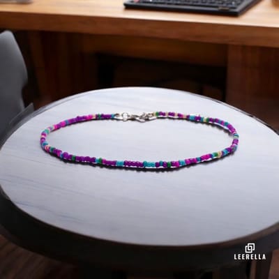 Leerella Choker Kralenketting Kleurrijk-2 – Stijlvolle Handgemaakte Kralenketting in 9 Kleuren 40+6 cm